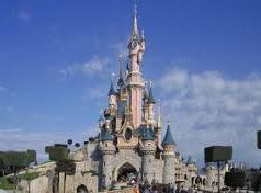 Disneyland en plein cauchemar financier